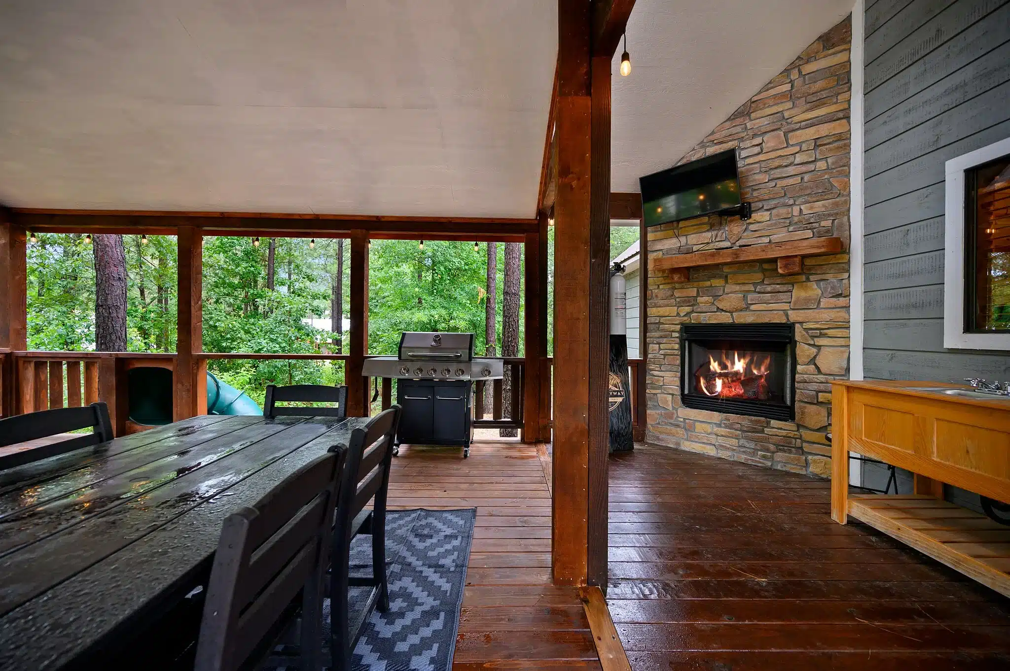 Stone fireplace living area at Endless Skyway Cabin, a Broken Bow cabin near the lake
